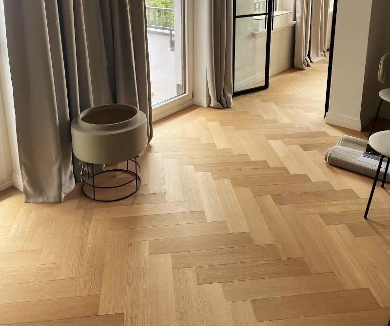 Dub Světlý Natur Stromeček