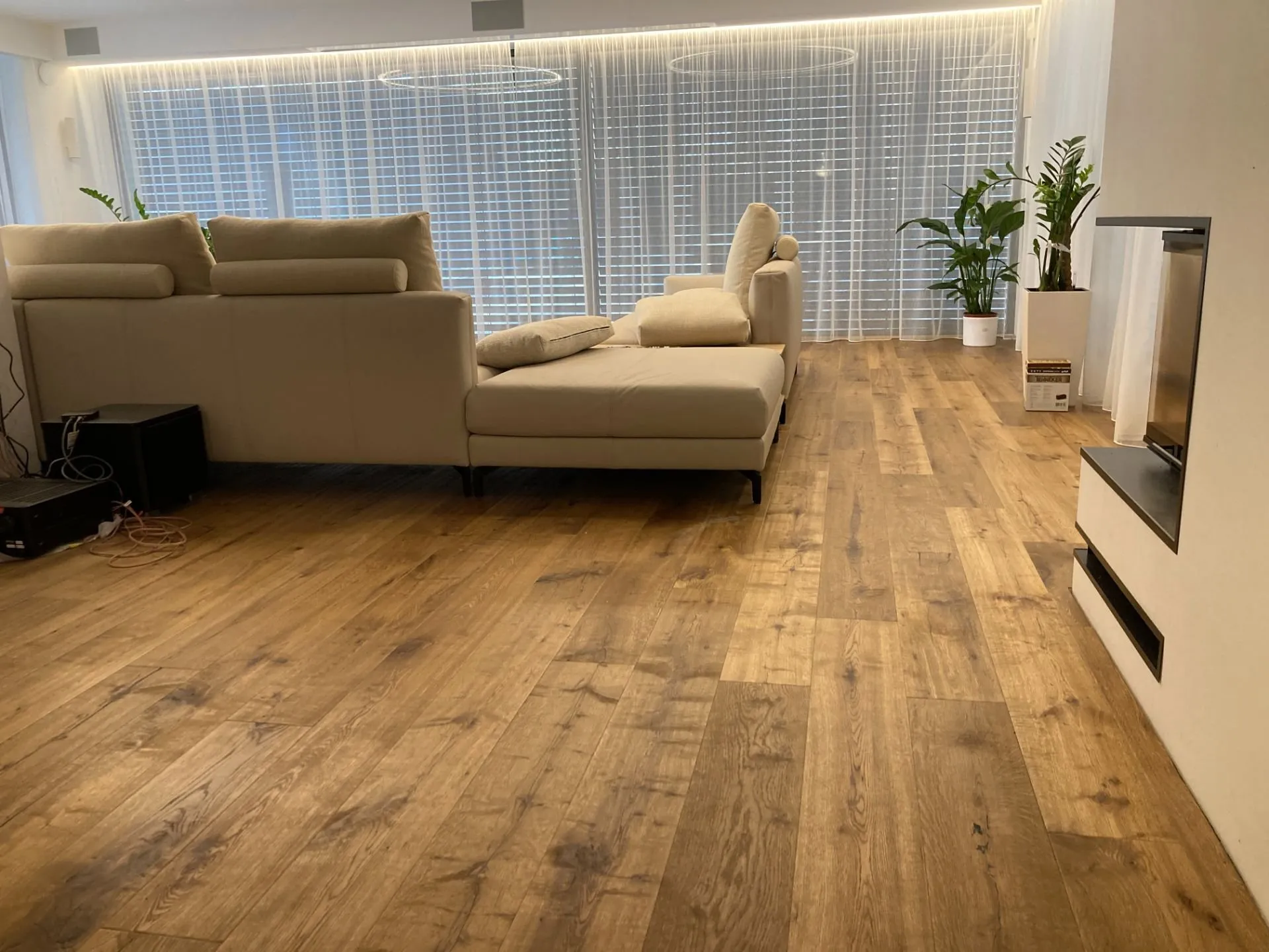 Dub Traditional kouřový - Light