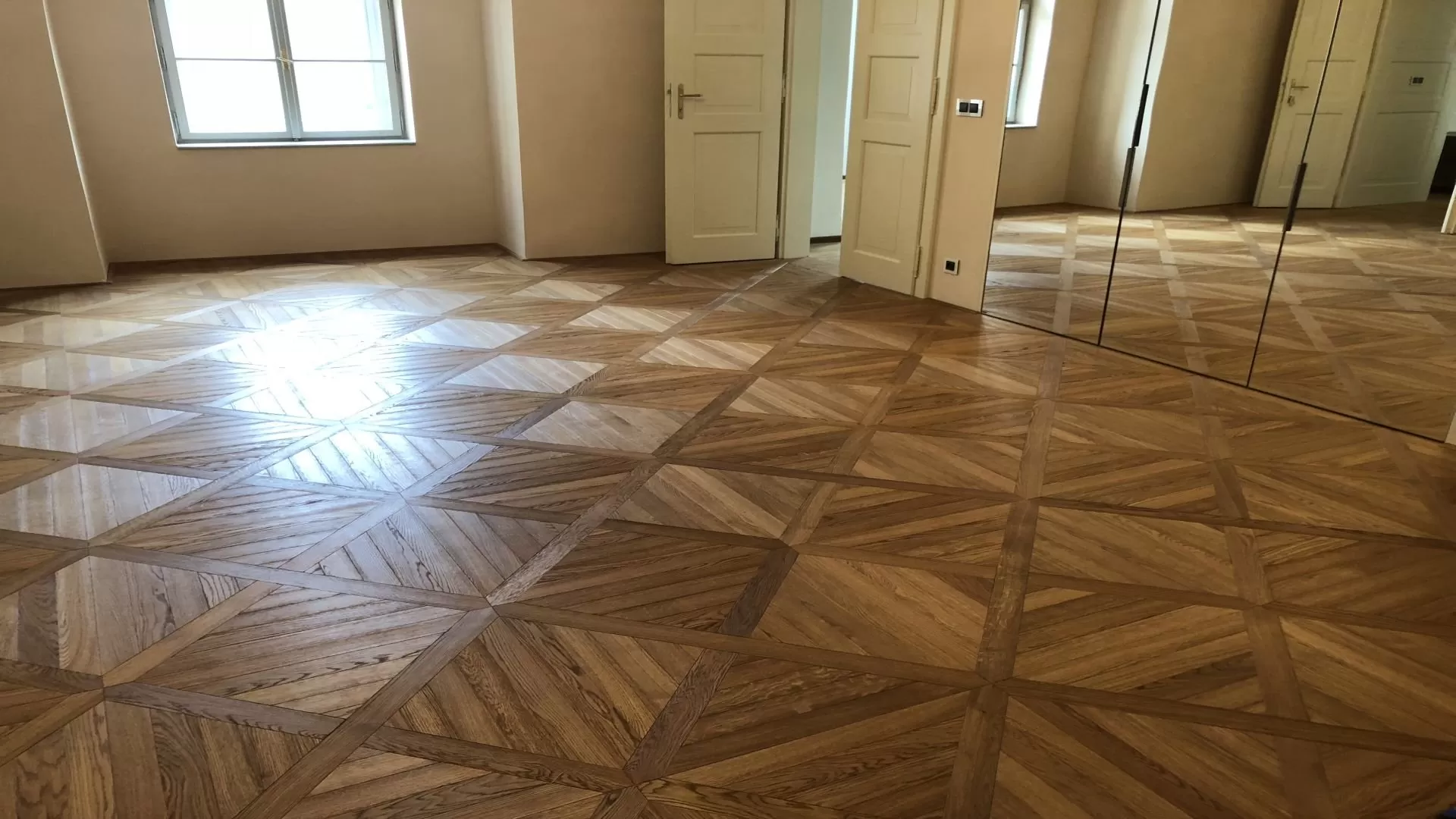 Dub vídeňský kříž 1